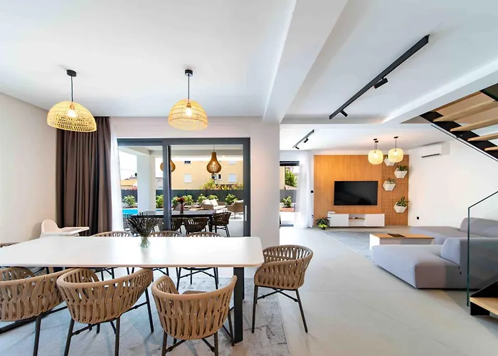 Luxury Villa San Mar